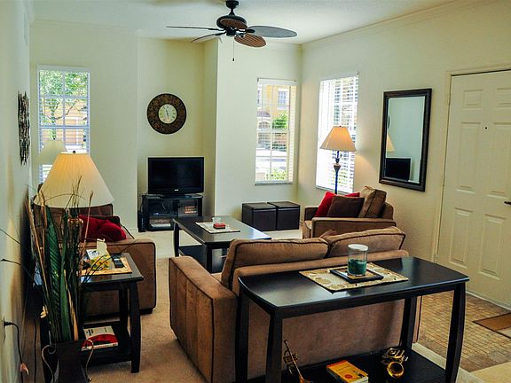 Plenty of room in this more than 1500 sq ft condo