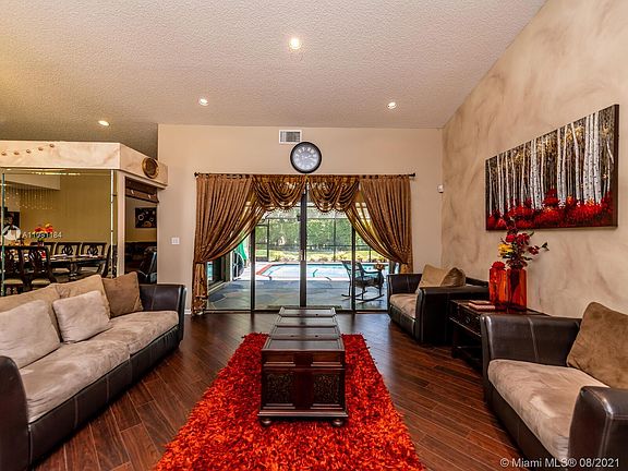 5th image of 8672 NW 57th Ct