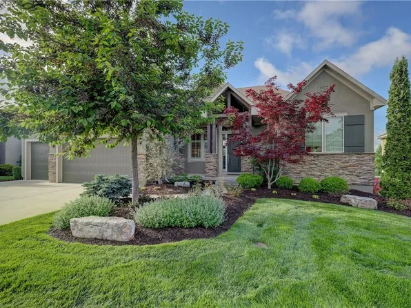 10617 W 132nd Pl, Overland Park, KS 66213