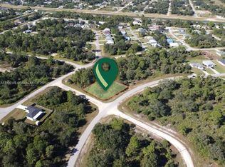 Corner Lot, Lehigh acres, FL 33972