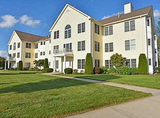 15 Saw Mill Dr #302, North Kingstown, RI 02852