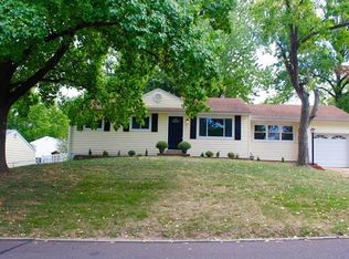 4108 Sunrise Heights Dr, Saint Louis, MO
