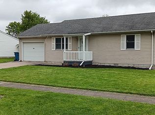 959 Quail Dr, Fremont, OH 43420