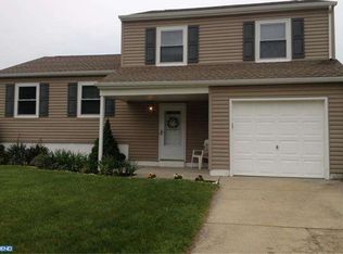 34 Needleleaf Dr, Newark, DE 19702