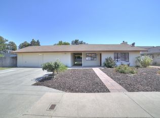 1978 Ashcroft Ave, Clovis, CA 93611