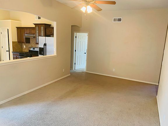 5th image of 12769 Destiny Ave