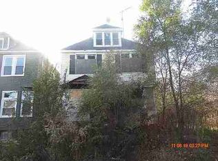 5865 Seneca St, Detroit, MI 48213