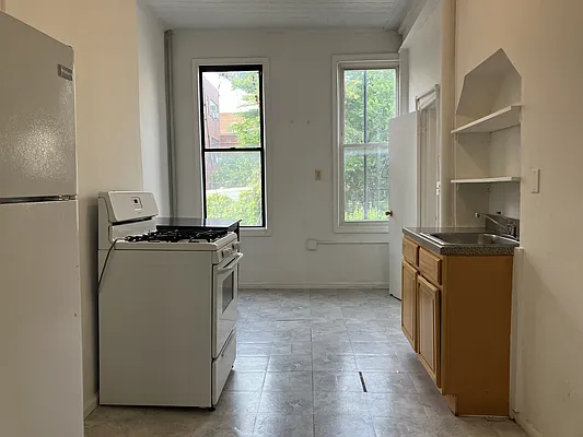 Rented by MySpaceNYC | media 15