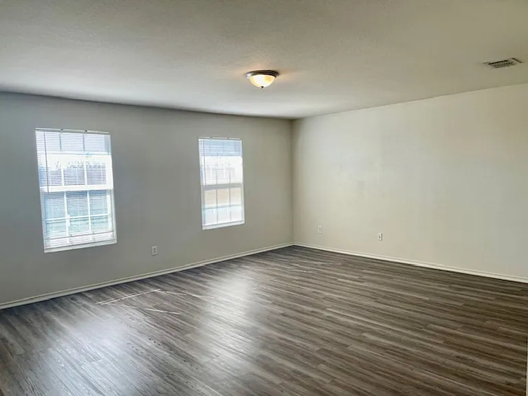 820 Wrigley Dr — Photo 20