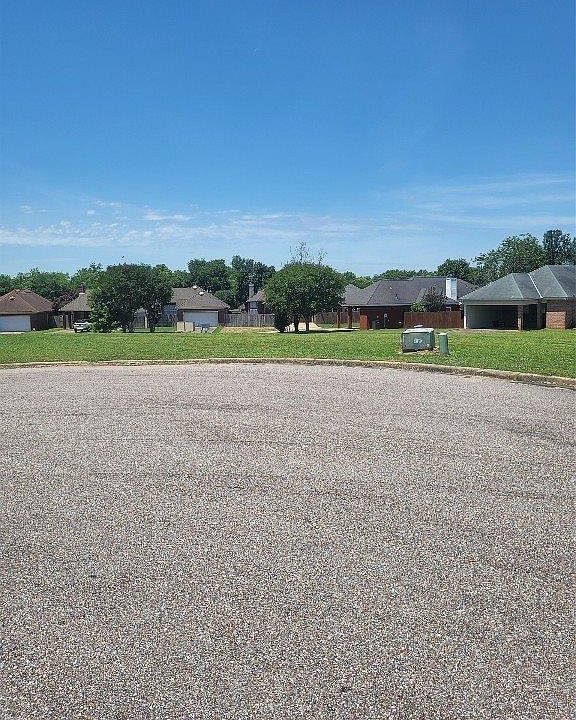 2nd image of 3630 Farmfield Ln