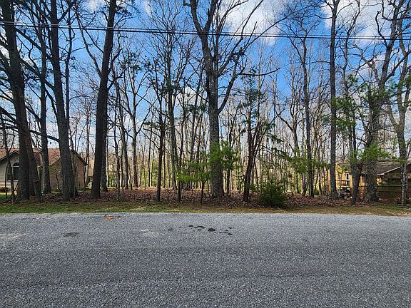 4th image of 23 Ridge Crest Ct