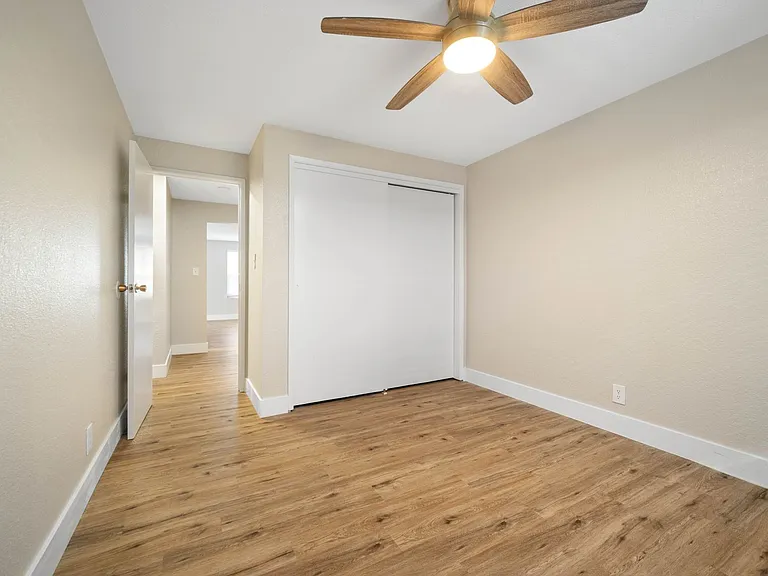 720 Lander Street — Photo 35