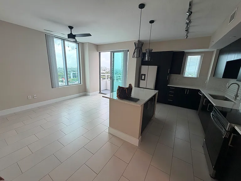 1111 SW 3rd Ave #220 — Photo 14