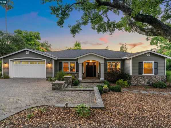 3402 Shangri La Rd, Lafayette, CA 94549