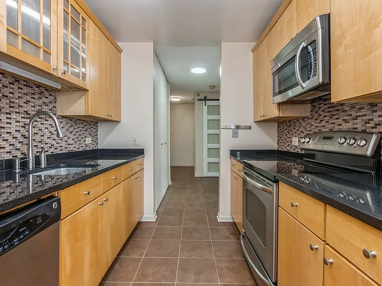 200 N Dearborn St #2803 — Photo 3
