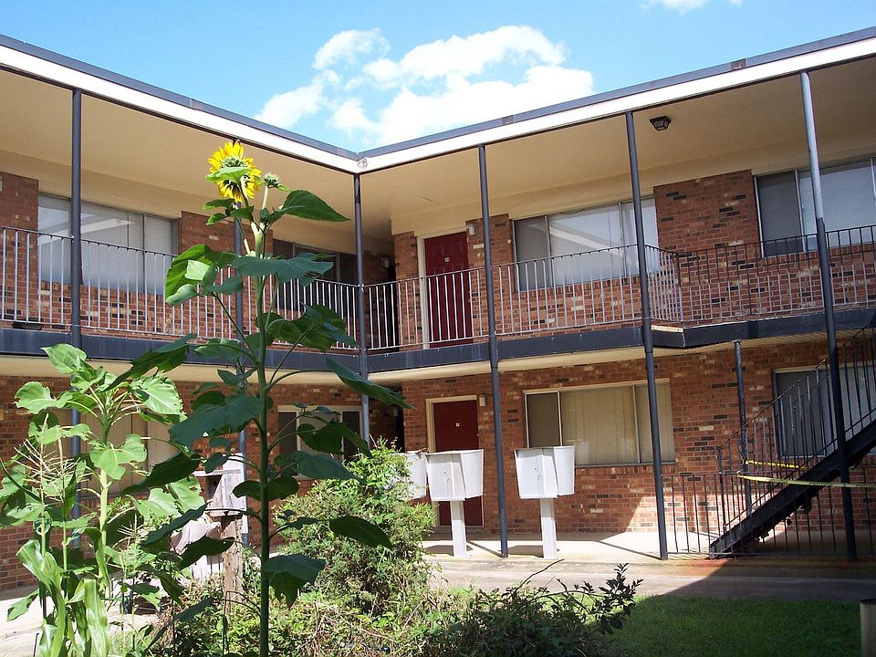 1st image of 1243 E Ocean View Ave APT 32