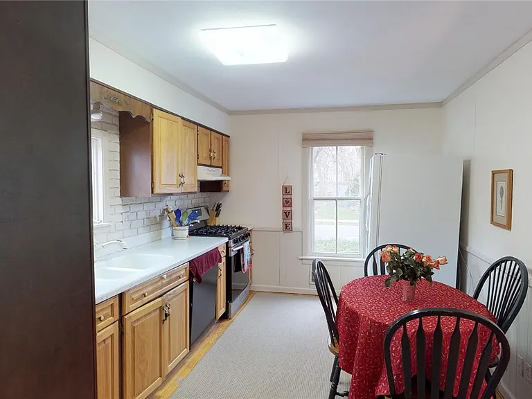 20 Boughton Ave — Photo 13