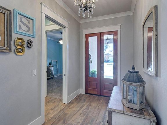 4th image of 1345 Autumn Breeze Cir
