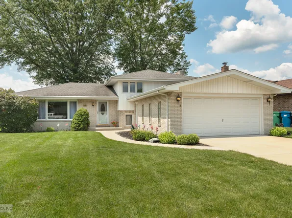 15266 Orchid Ln, Orland Park, IL 60462