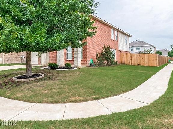 4th image of 3965R Polar Brook Dr