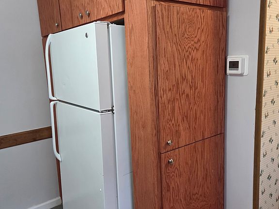 New storage/pantry builtin around frig