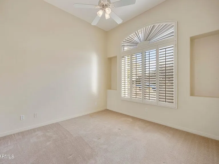 9514 E Cavalry Dr — Photo 30