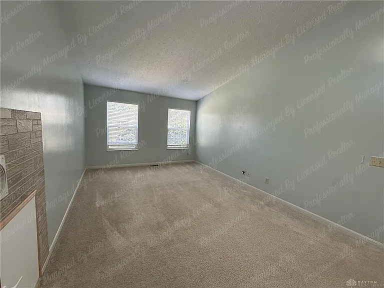 4311 Limerick Ln — Photo 27