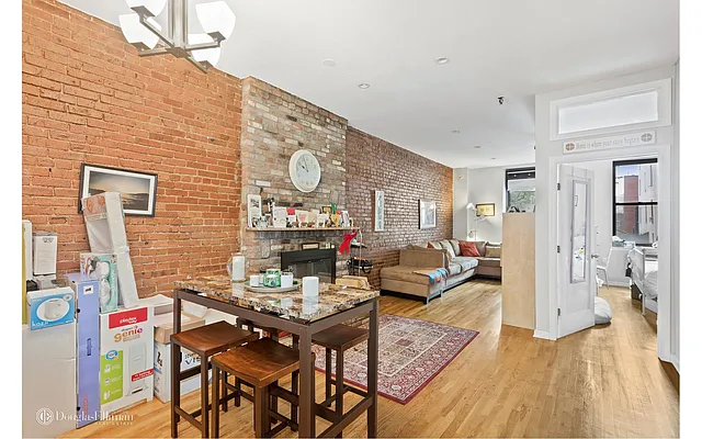 Rented by Douglas Elliman | media 14