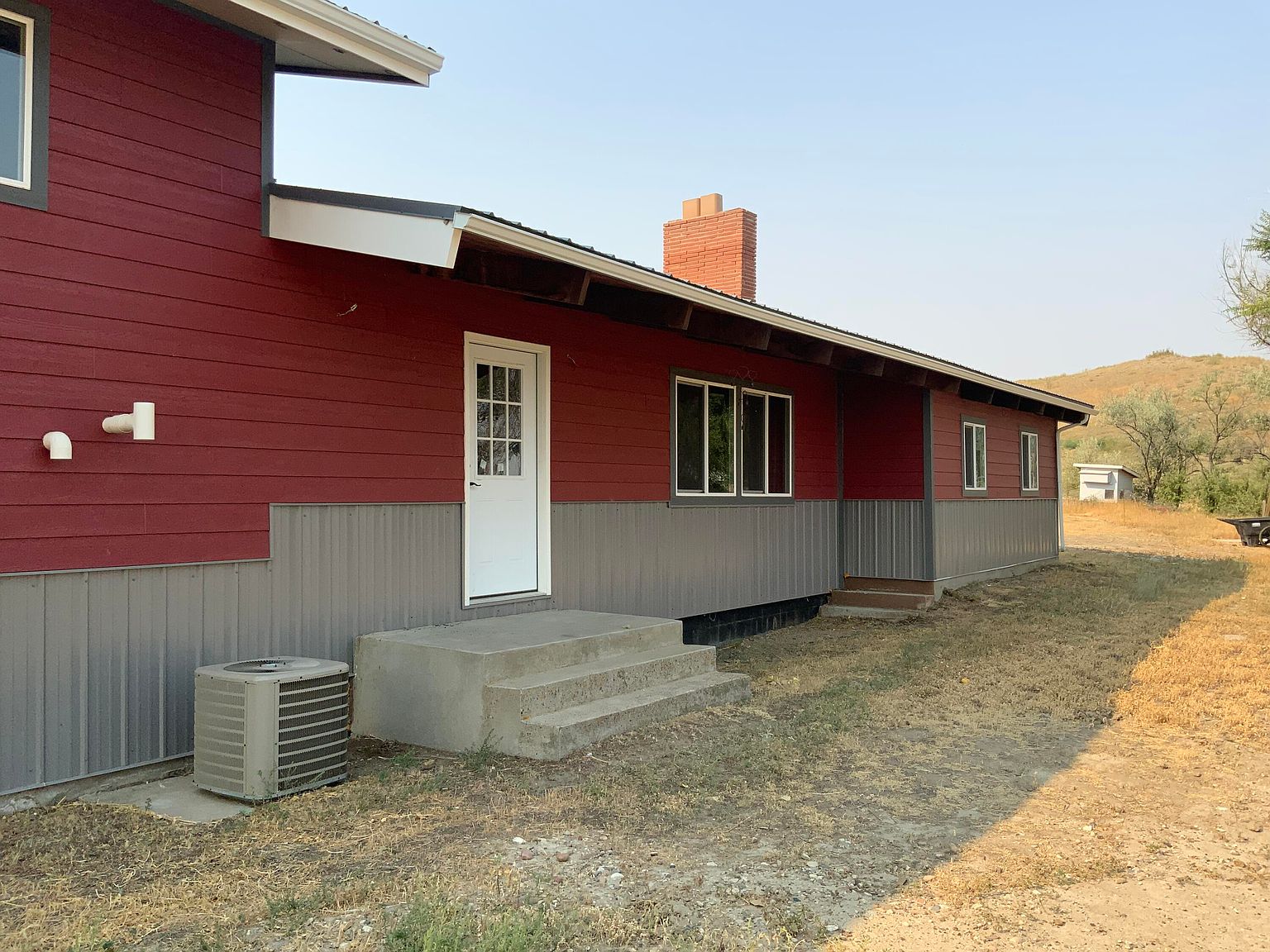 39150 Highway 2 E, Chinook, MT 59523 MLS 23478 Zillow