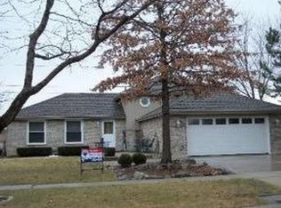 16601 Richards Dr, Tinley Park, IL