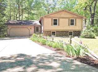 14535 Tomahawk Ln, Big Rapids, MI
