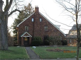 4 Standish Blvd, Mt Lebanon, PA 15228