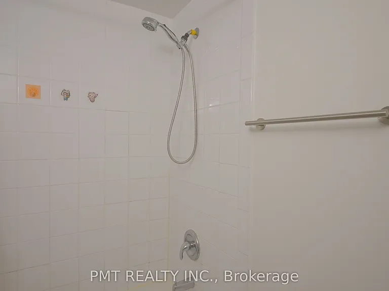 4605 Donegal Dr #33 — Photo 25