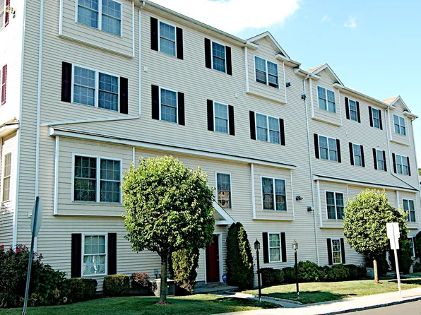 205 Hope Street APT 7, Stamford, CT 06906