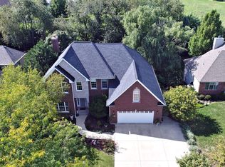 920 Oak St, Sugar Grove, IL 60554