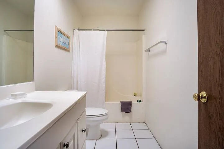 1111 N Camilla Blvd #1 — Photo 13
