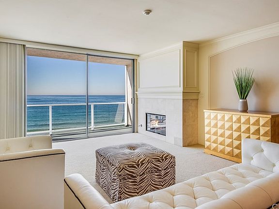3rd image of 615 Esplanade Unit 304