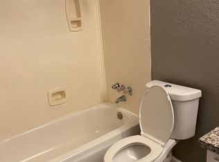 5817 Smoke Ranch Rd, Las Vegas, NV 89108