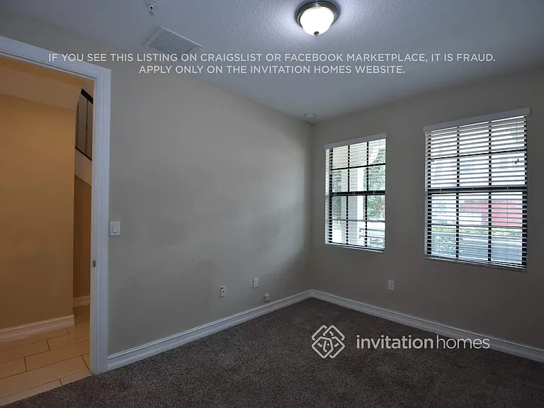 11671 SW 13th Ct — Photo 10