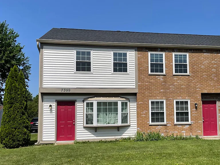 7399 Golden Springs Dr #7399 GOLDEN SPRINGS — Photo 1
