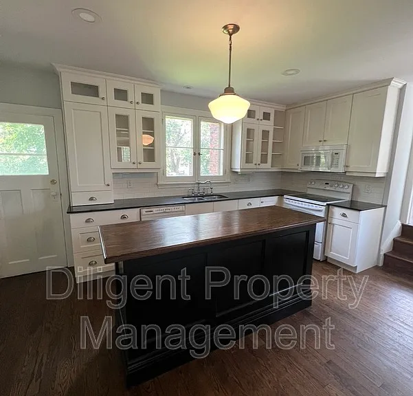 642 Bolivar St #MAIN FLOOR — Photo 17