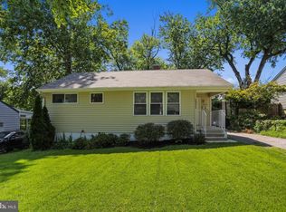 1111 Highwood Rd, Rockville, MD 20851