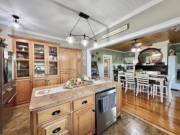 24th image of this home