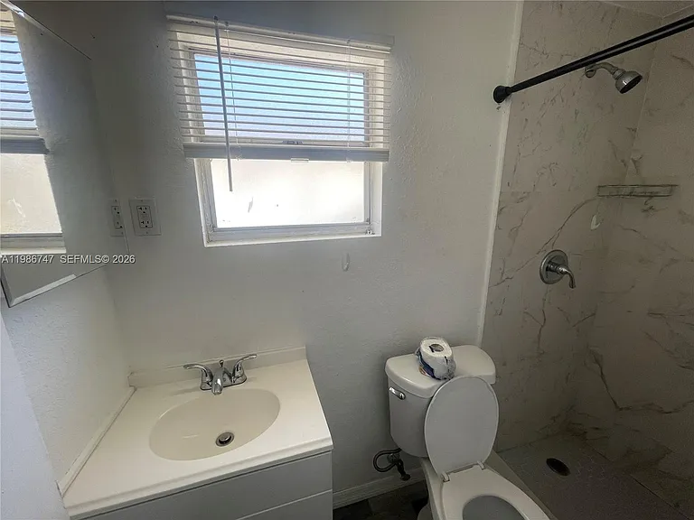 5738 Garfield St #B — Photo 13