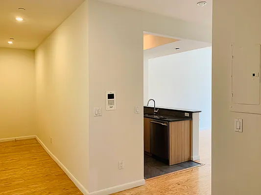 Rented by Algin Management | media 14