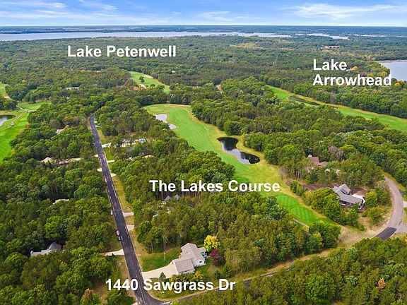 3rd image of 1440 Sawgrass Dr