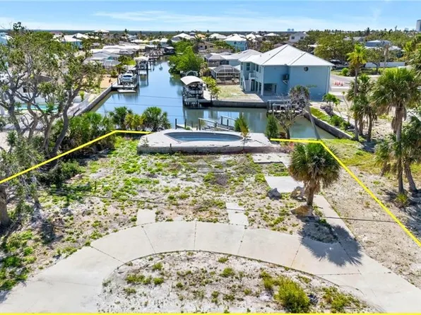 180 Donora BLVD, FORT MYERS BEACH, FL 33931