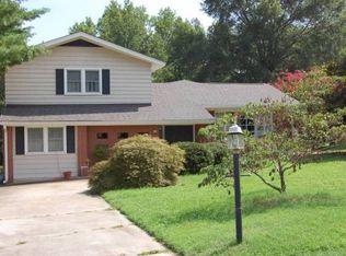 219 Pine Ridge Dr, High Point, NC 27262