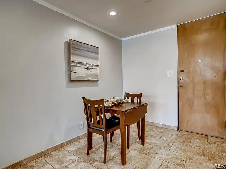 1050 N Corona St #115 — Photo 7