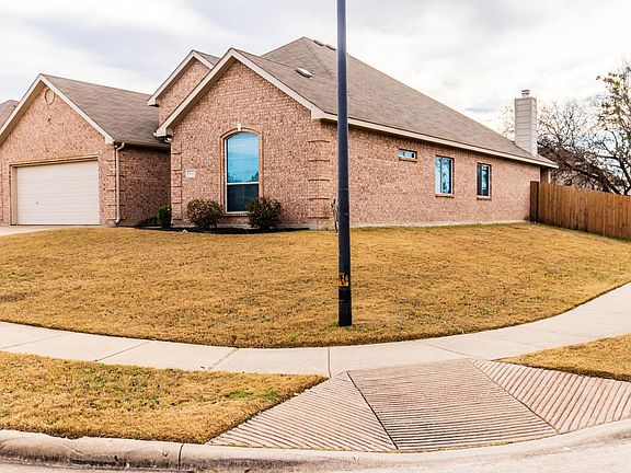 Nice-sized corner lot